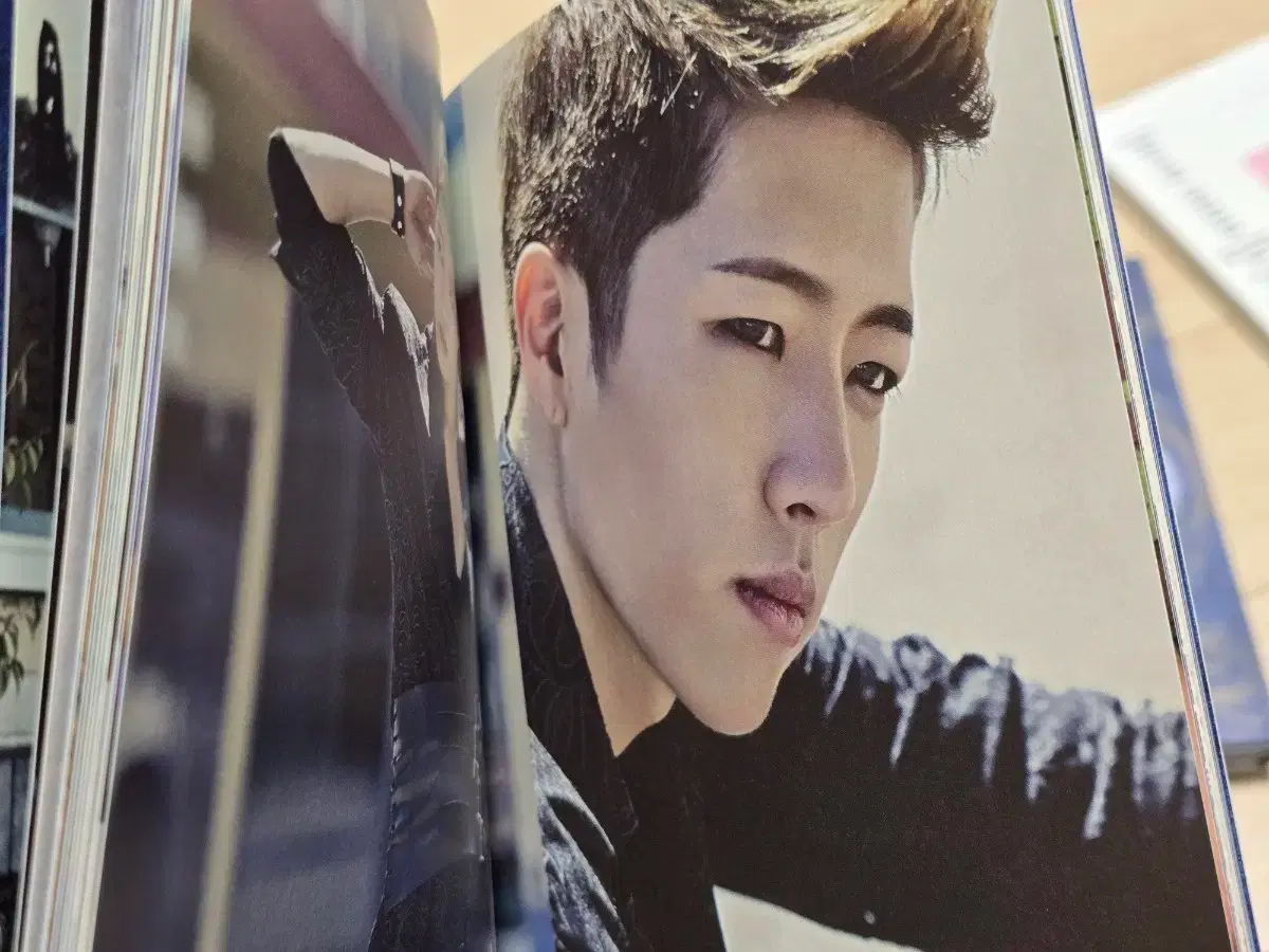 thumbnail-5
